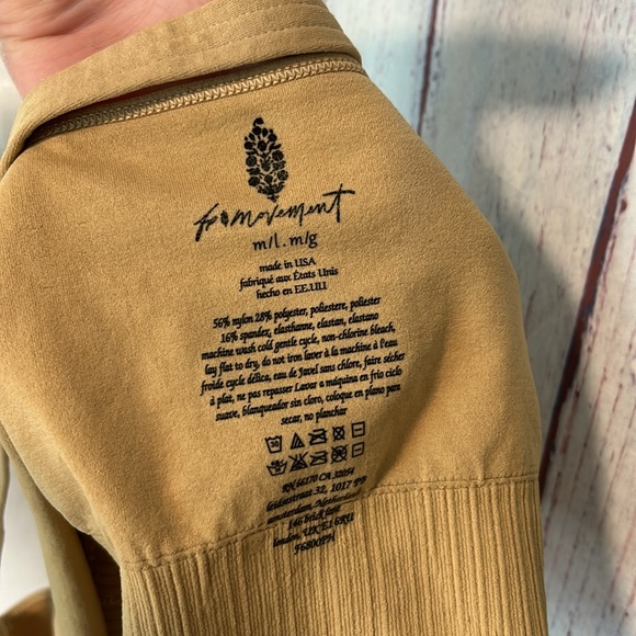 NWOT FP Movement Good Karma Crop Tank- NO LOGO - Picture 6 of 6